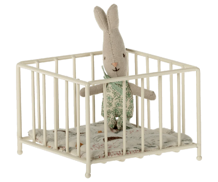 Mouse Playpen