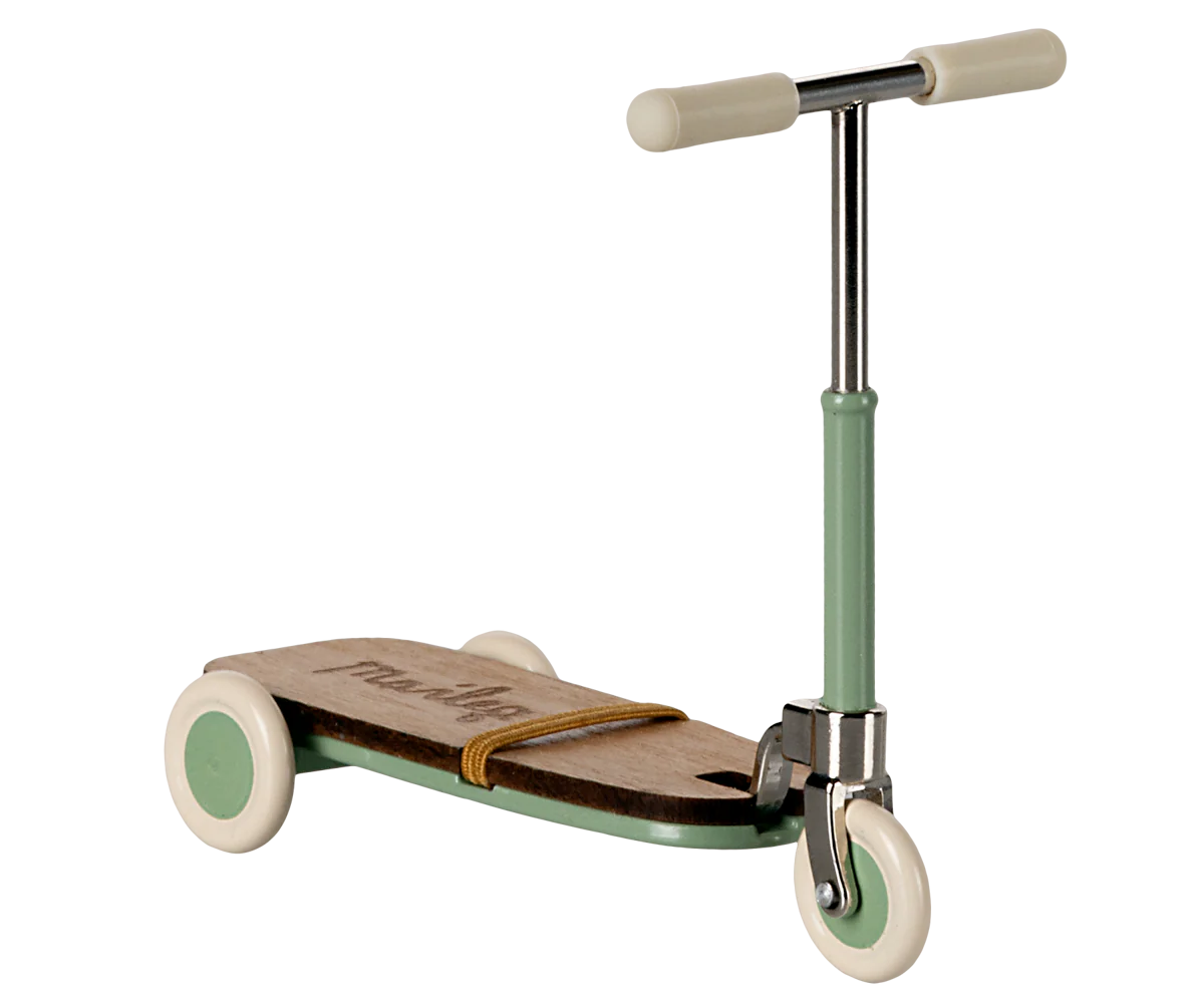 Mouse Kick Board | Mint