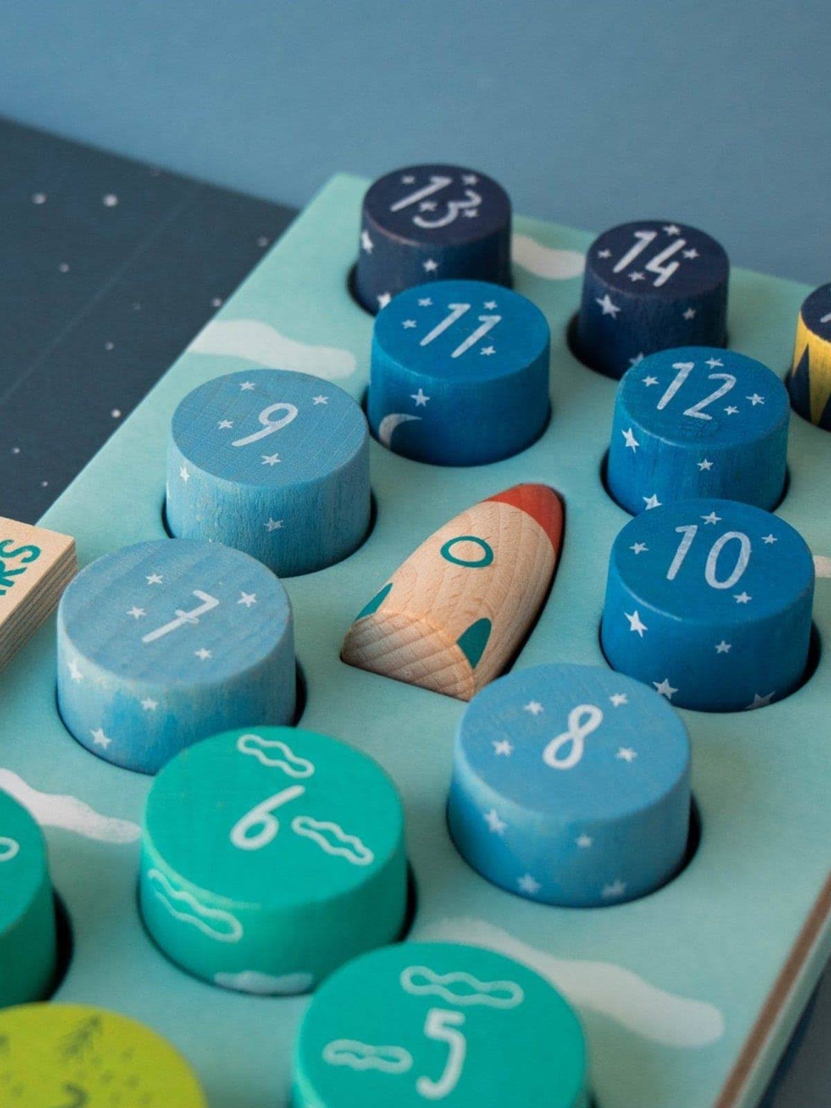 Up To The Stars Stacking Game
