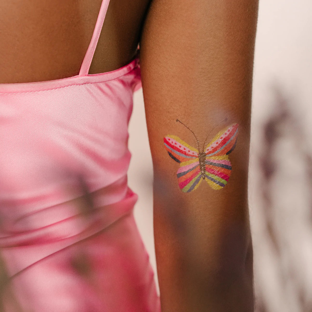 Fluttering Colors Tattoo Set