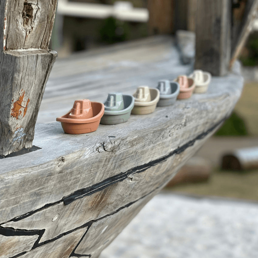 Sustainable Toy Boats | 6-Piece Set